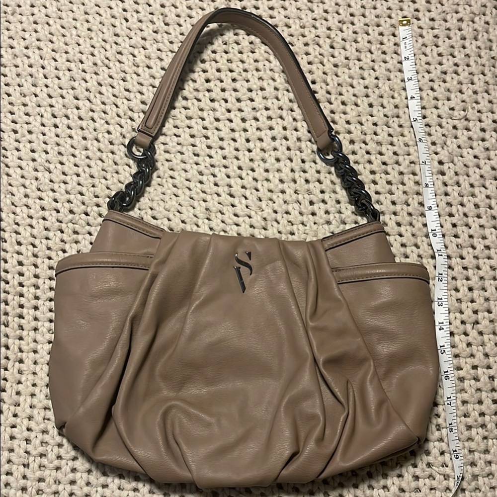 Vera Wang Tan Shoulder Bag with Slouchy Design
